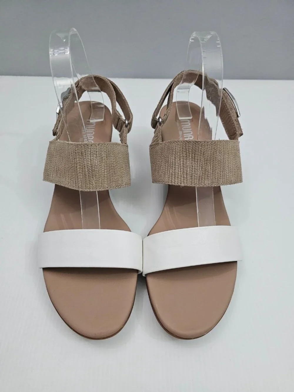 Munro Livia Slingback Sandals Womens 11.5 White Tan Leather Kitten Heel Comfort